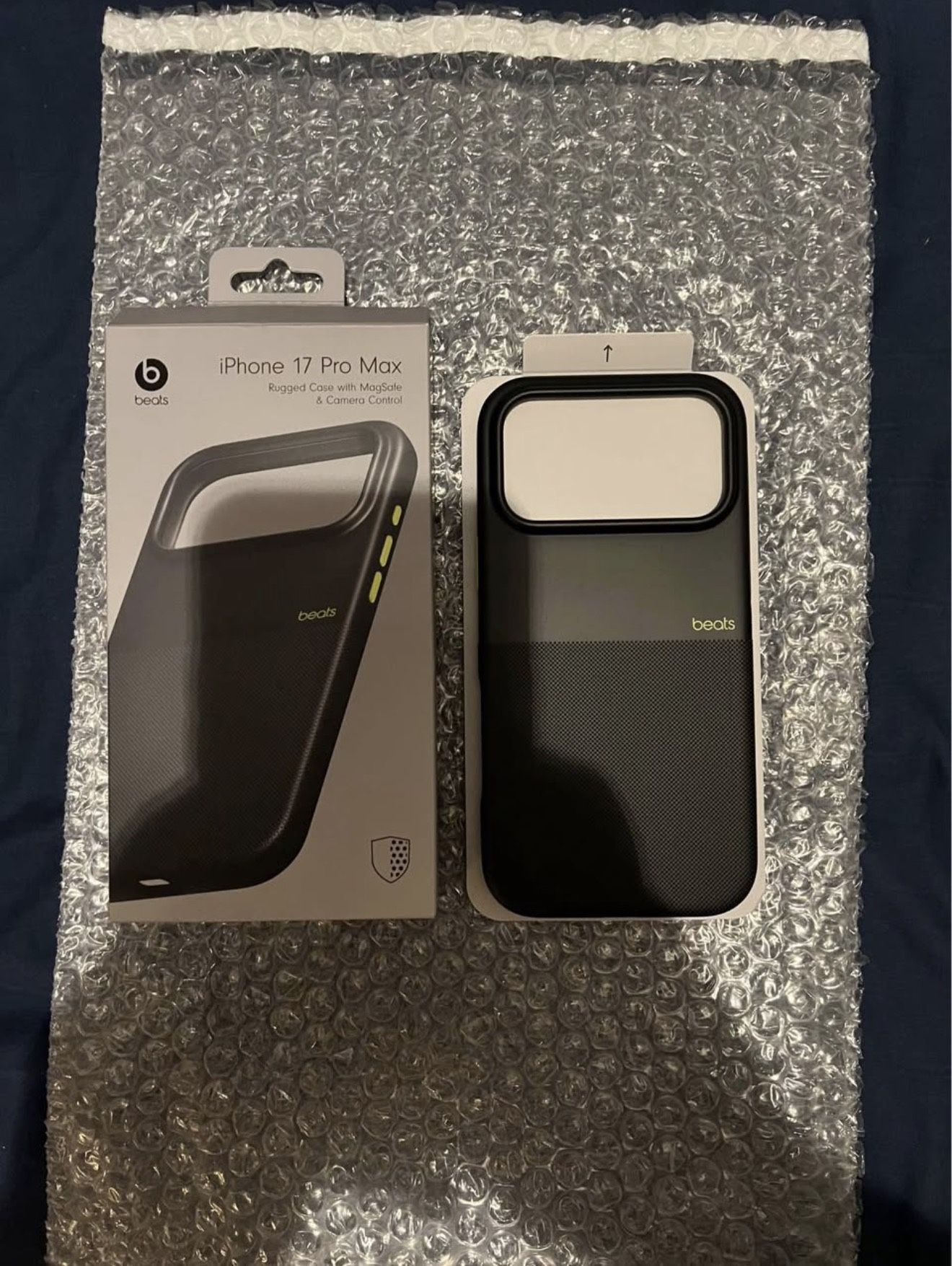 Beats Rugged iPhone 17 Pro Max 