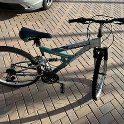 18 Speed Mountain Bike
