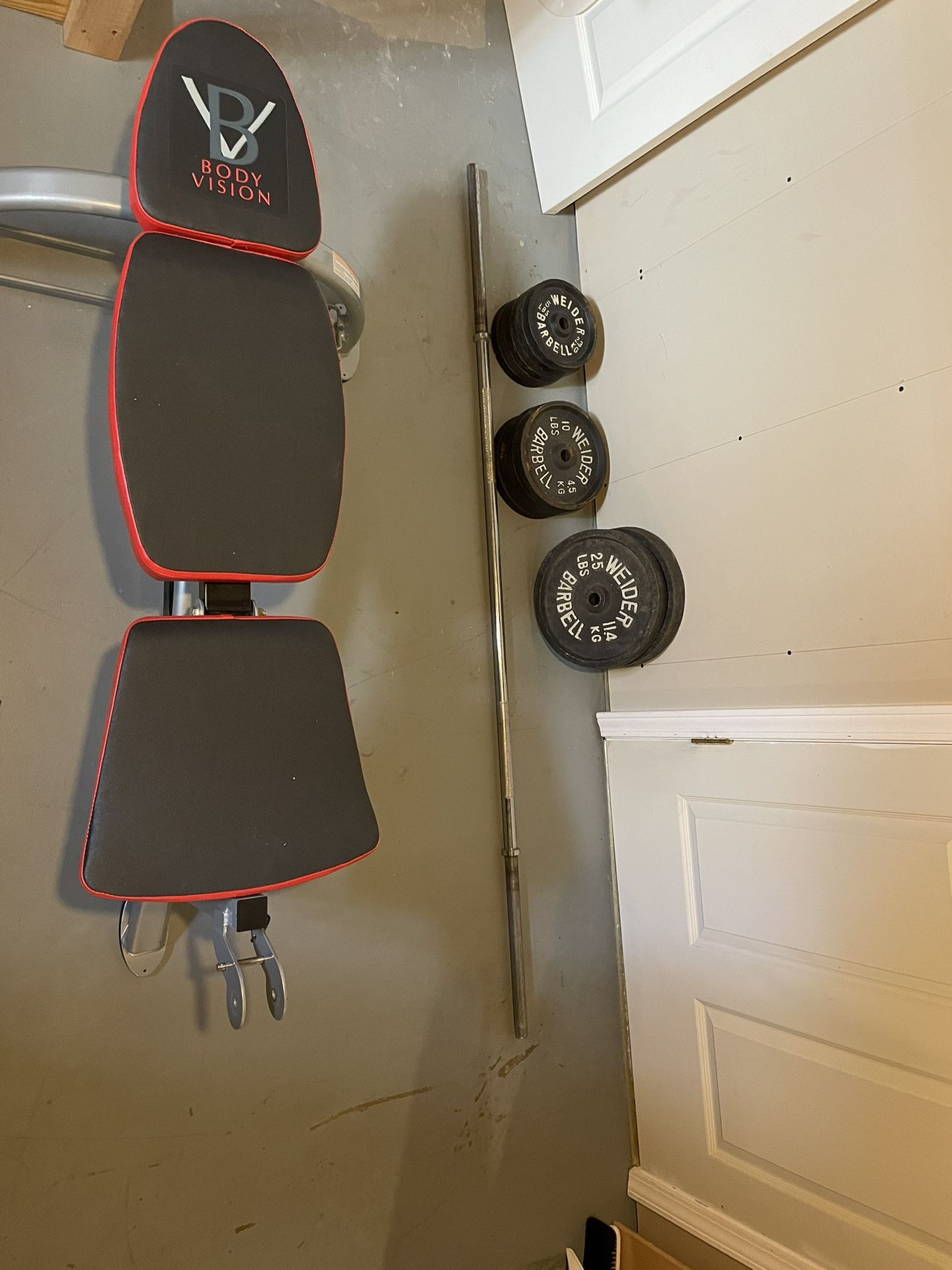 Weight bench & Free Weight Set