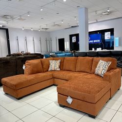 Aviemore 2pc Sectional Couch w/ Chaise & Ottoman 🧡 by Ashley 🏡