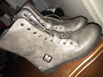 Grey boots