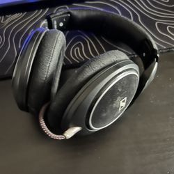 Sennheiser HD 598 Headphones