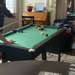 5’5 Pool Table 