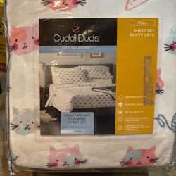 Cuddl Duds Full Size Flannel Sheet Set. Savvy Cats. 