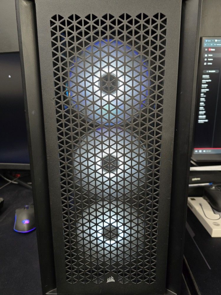 Ryzen 5 Gaming PC With Accesories