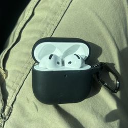 Apple AirPods 4
