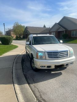 2004 Cadillac Escalade