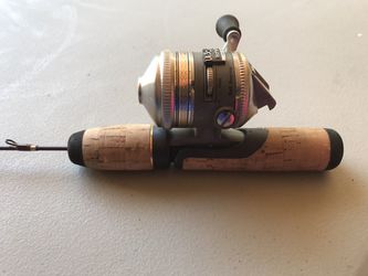 ZEBCO UL3 CLASSIC FEATHER TOUCH SPINCAST ULTRALIGHT FISHING REEL