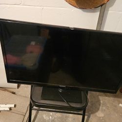 32 Inch Panasonic TV 