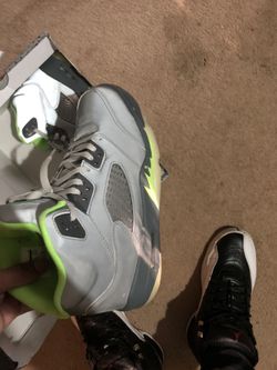 Green Bean Jordan 5’s Size 9.5 Good Condition 
