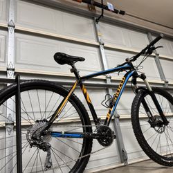 Specialized Crave Mountain Bike 