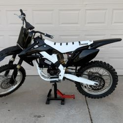 Full Electric 72v QS138 90H brushless dirt bike CRF250r frame. Or trade off second amendments.