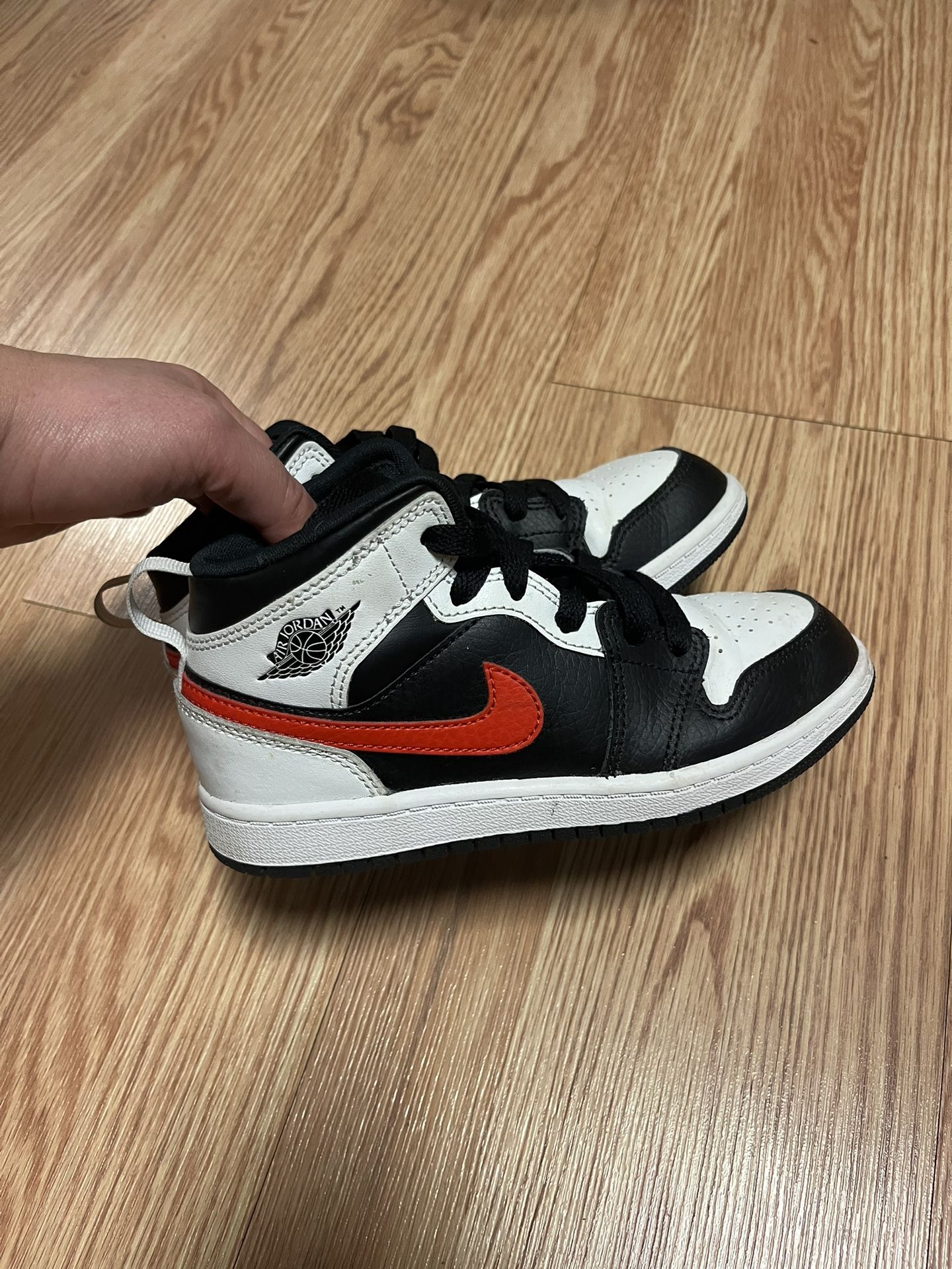 Kid Size 13c-Jordan 1 Mid White Black Chile Red (PS)
