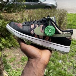Nike SB Camo