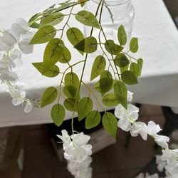 White cascading stems 14 pcs new