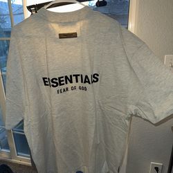 Essentials men shirt