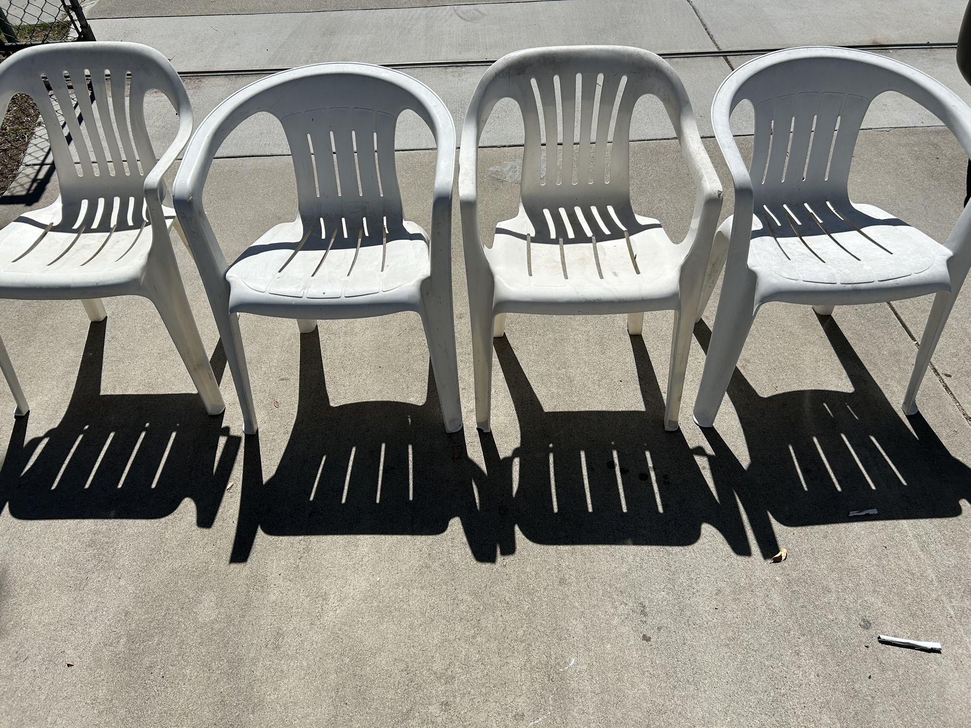 5 Chairs