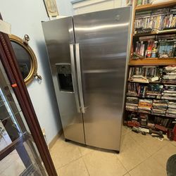 Ge Stainless Steel Side-By-Side Refrigerator