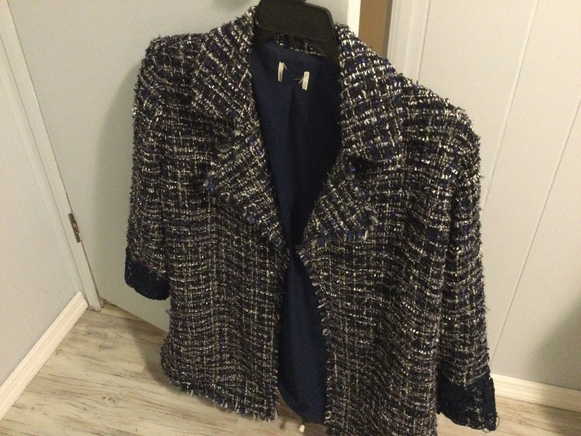 Chico Brand Ladies Mid Thigh Length Coat