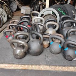 KETTLEBELLS: 9s =$13 /10s = $13 /22s = $27 / 25s = $40/35s = $50 /44s = $65/50s =$75/53s = $80/(2) 60s= $175/62s = $90/70s=$100/80s=$120/100=$145/