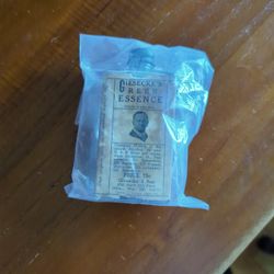 Antique Gieseckes Green Essence