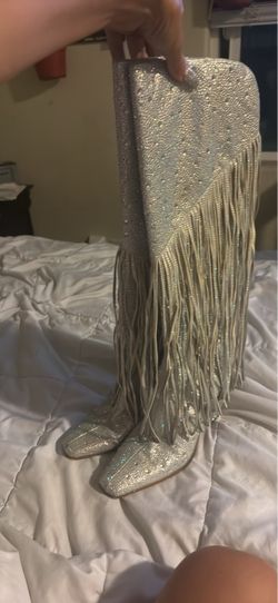 Silver, sparkling cowgirl boots