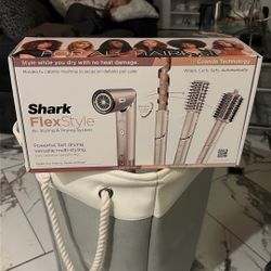 Shark FlexStyle® Air Styling & Drying System