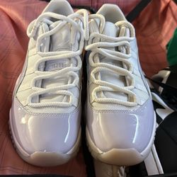 Jordan 11 low 