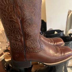 Ariat Boot Woman Size 9