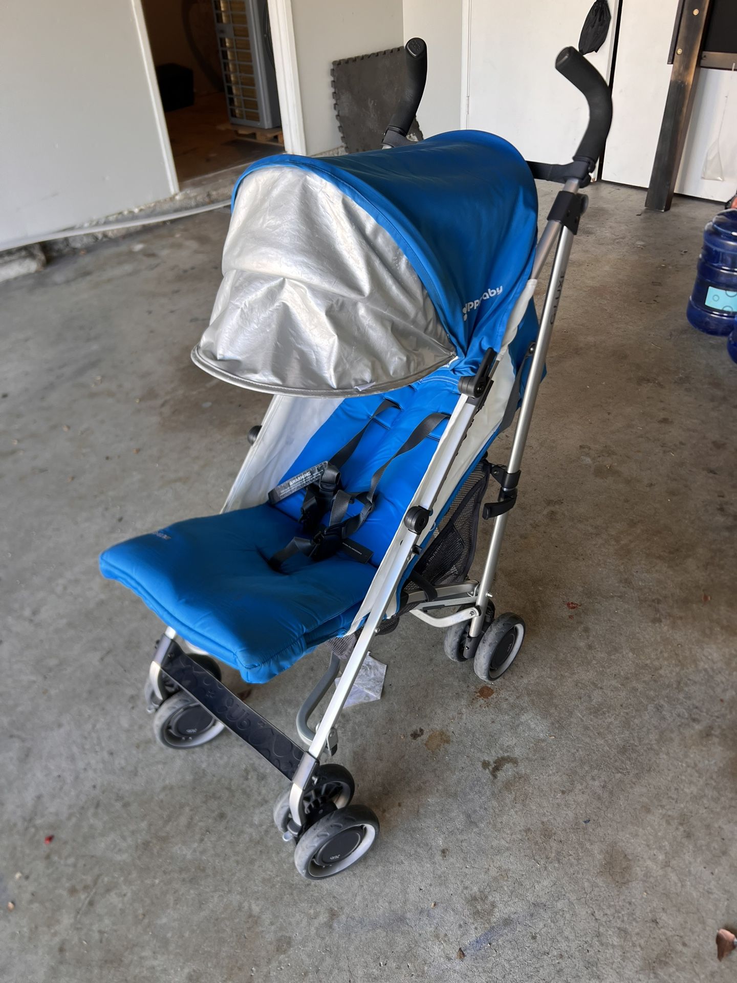 Gluxe Stroller