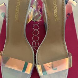 BRAND NEW ShoeDazzle Hologram Wedges Clear Strap + Gradient Lucite Wedge Sandal – Women Size 6.5