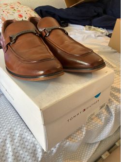 Men’s dress shoes