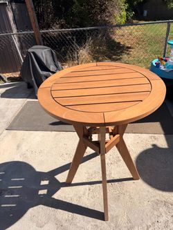 Round Wood Outdoor Patio Table
