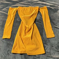 Sexy Yellow Dress Small 