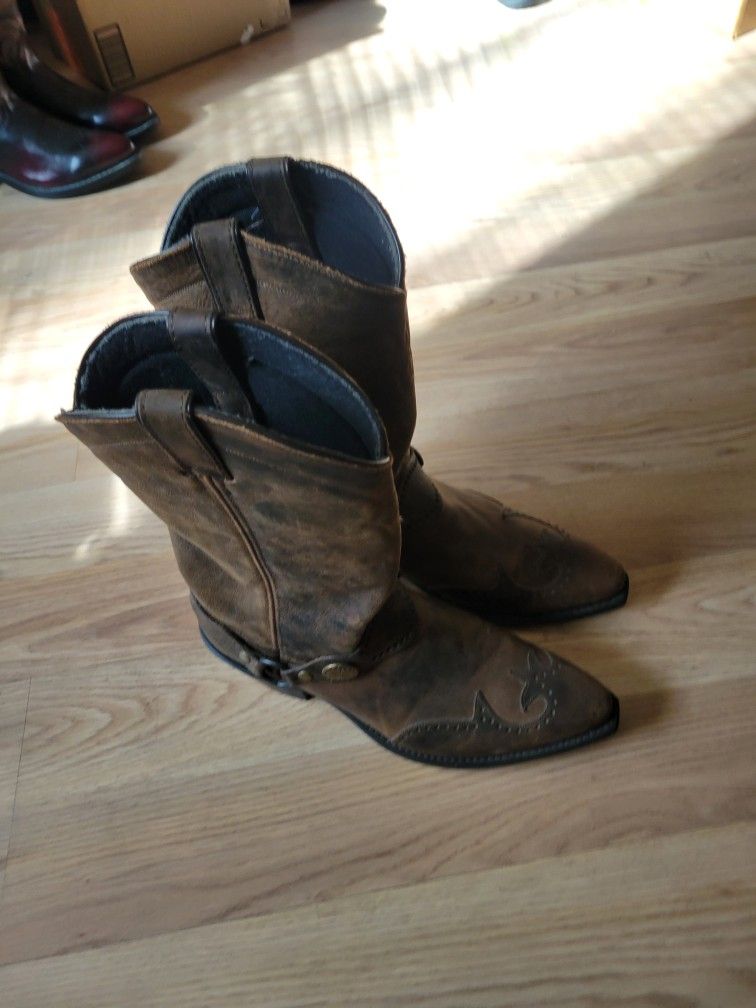 Men's Cowboy Boots Size 9