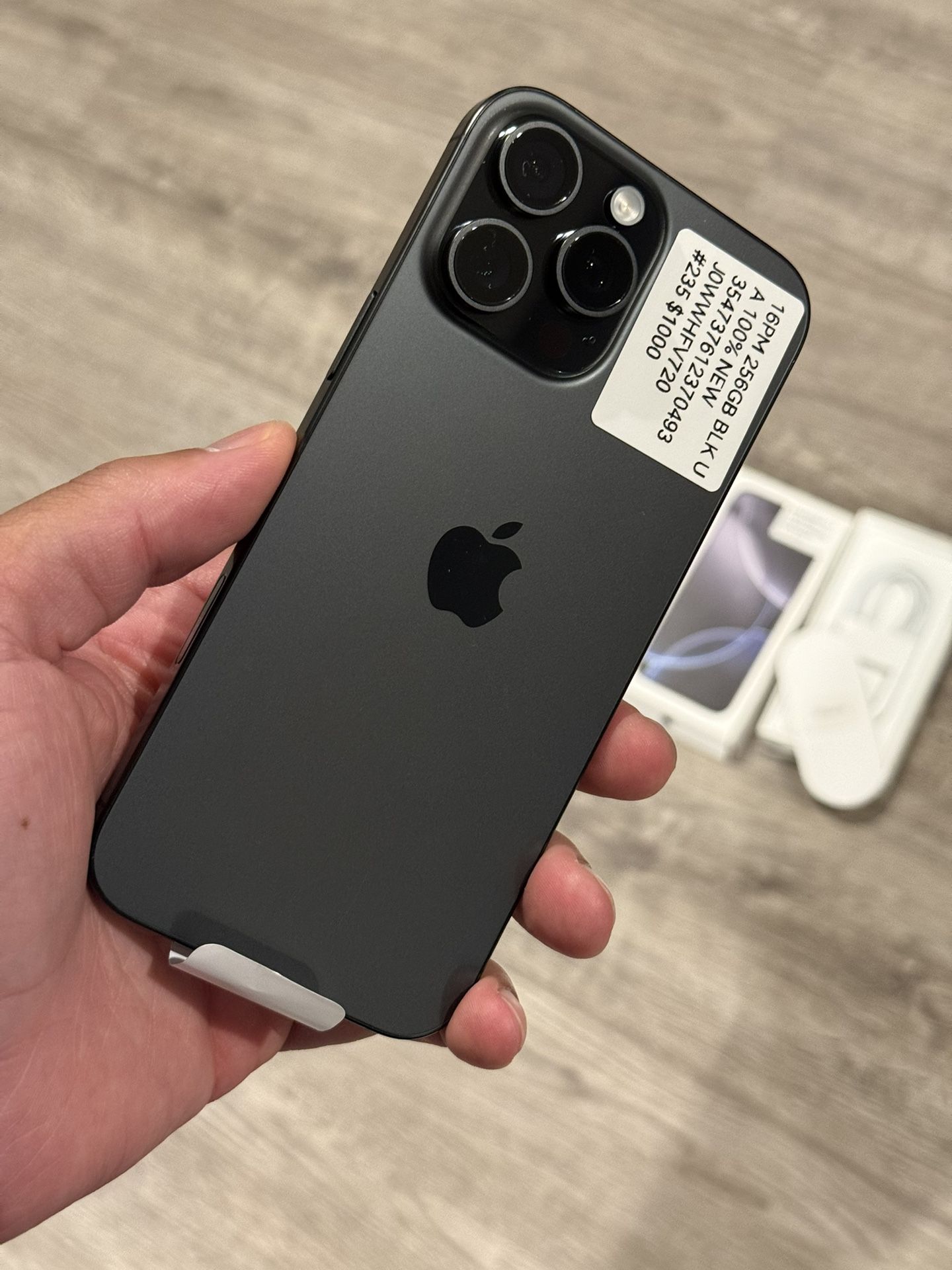IPhone 16 Pro Max - UNLOCKED -256GB -