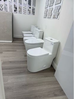 One Piece Toilet