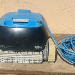 Dolphin Nautilus CC Automatic Robotic Pool Vacuum Cleaner