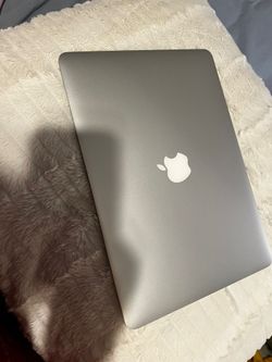 Mac Book
