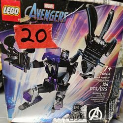 #76204-BLACK PANTHER 