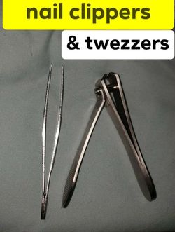 🩷 Nail Clippers & Tweezers - Still Available 