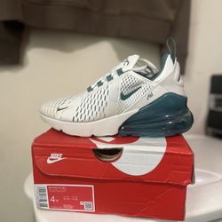 Nike Air Max 270