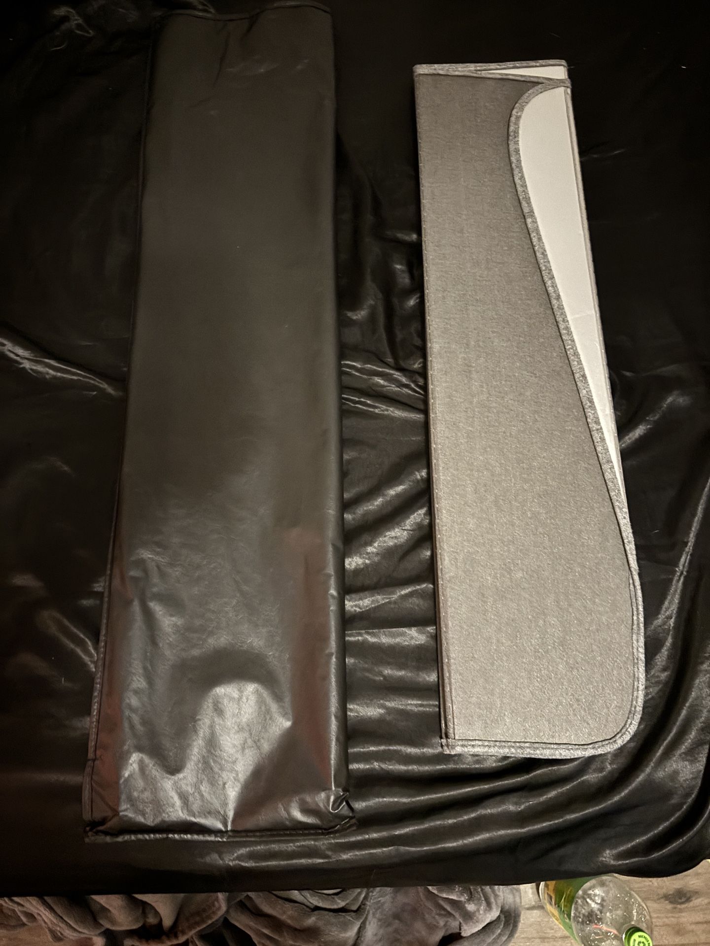 Subaru Windshield Cover W/ Travel Bag 