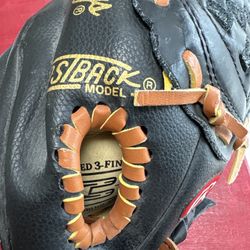 Rawlings Fastback Model Baseball Glove