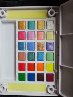 Koi watercolor paints set barely used