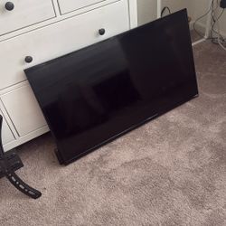 40-inch Vizio TV For Sale!
