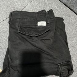 Levi’s Cargo Pants 