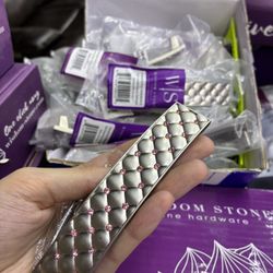 Wisdom Stone Gabrielle Pull Cabinet Hardware