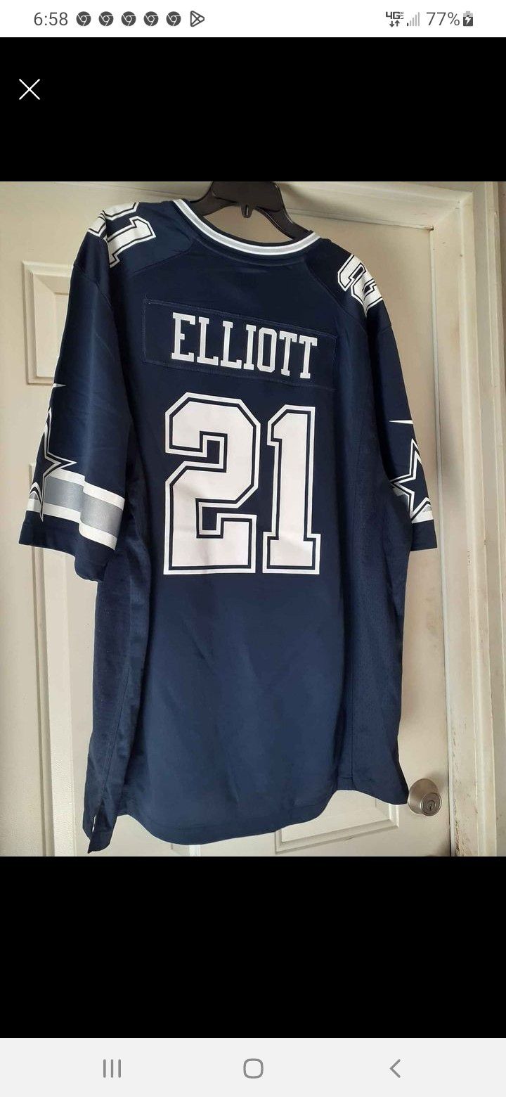 Excellent Condition Nike Dallas Cowboys Elliott Jersey