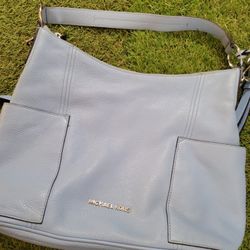 Michael Kors Hobo Bag AND wallet, Soft Leather, Light Blue